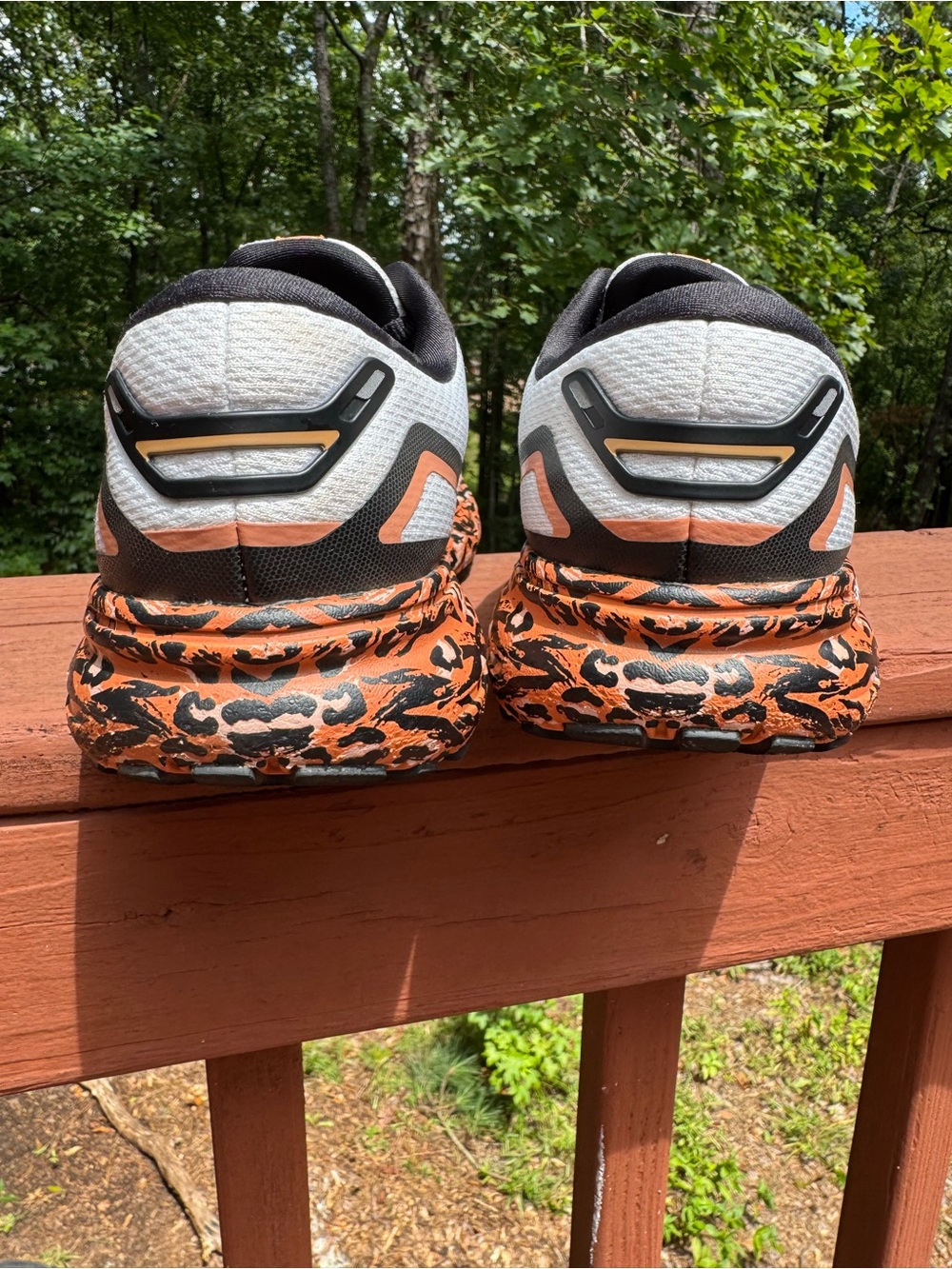 Brooks Ghost 15 Run Wild Women’s Running Shoes – Size 9 leopard print - Picture 6 of 12